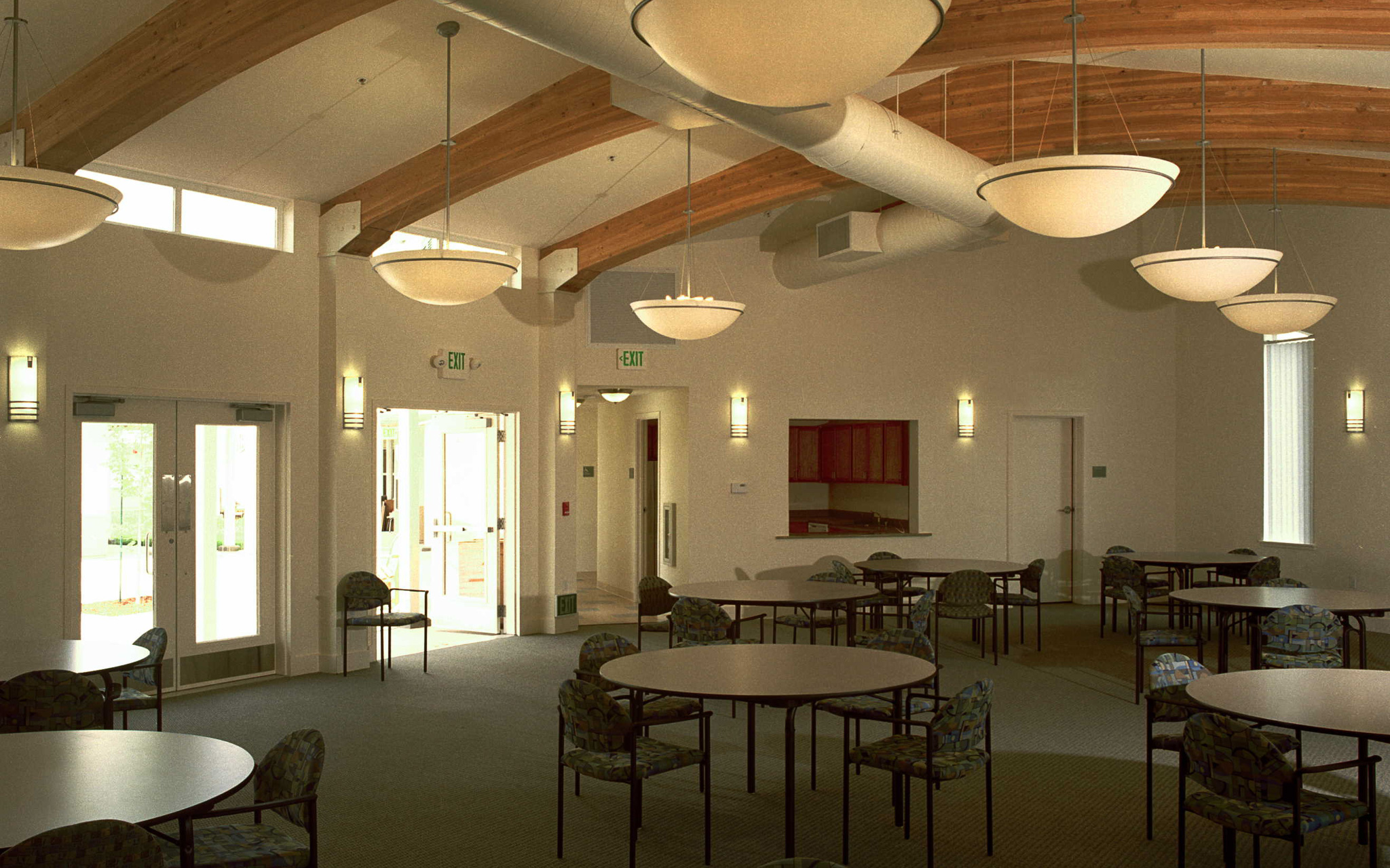 Community room at Fremont Oak Gardens in Fremont, CA