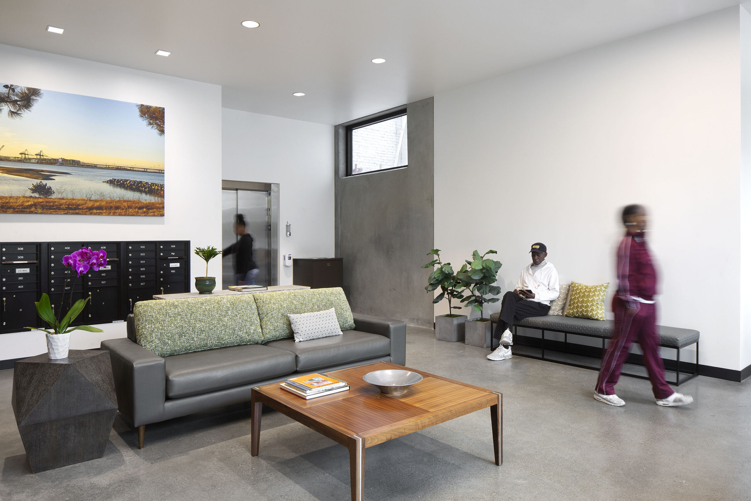The community room at Camino 23 in Oakland